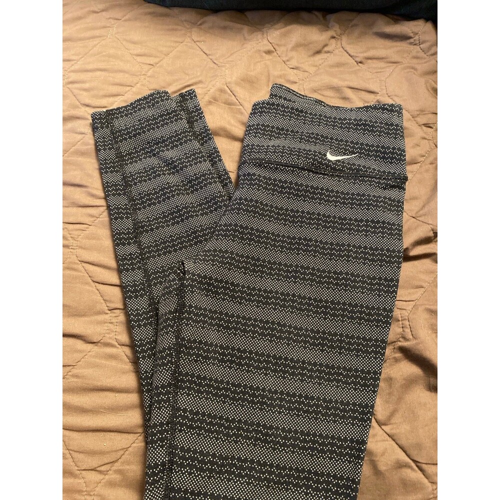 Nike dri fit leggings